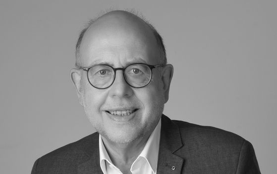 Dr. Jochen Stukenberg