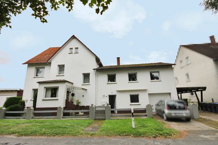 Lage-Waddenhausen: Zwei/Dreifamilienhaus